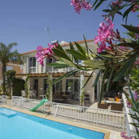 Asteria By The Sea * Protaras