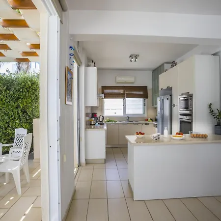 Asteria By The Sea Villa